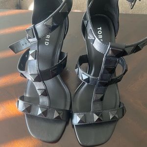 Brand new never worn Torrid Studded cages heels